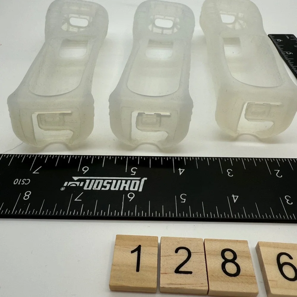 Nintendo Wii Remote Controller Silicone Skin Case‎ Cover - Lot of 3 Clear